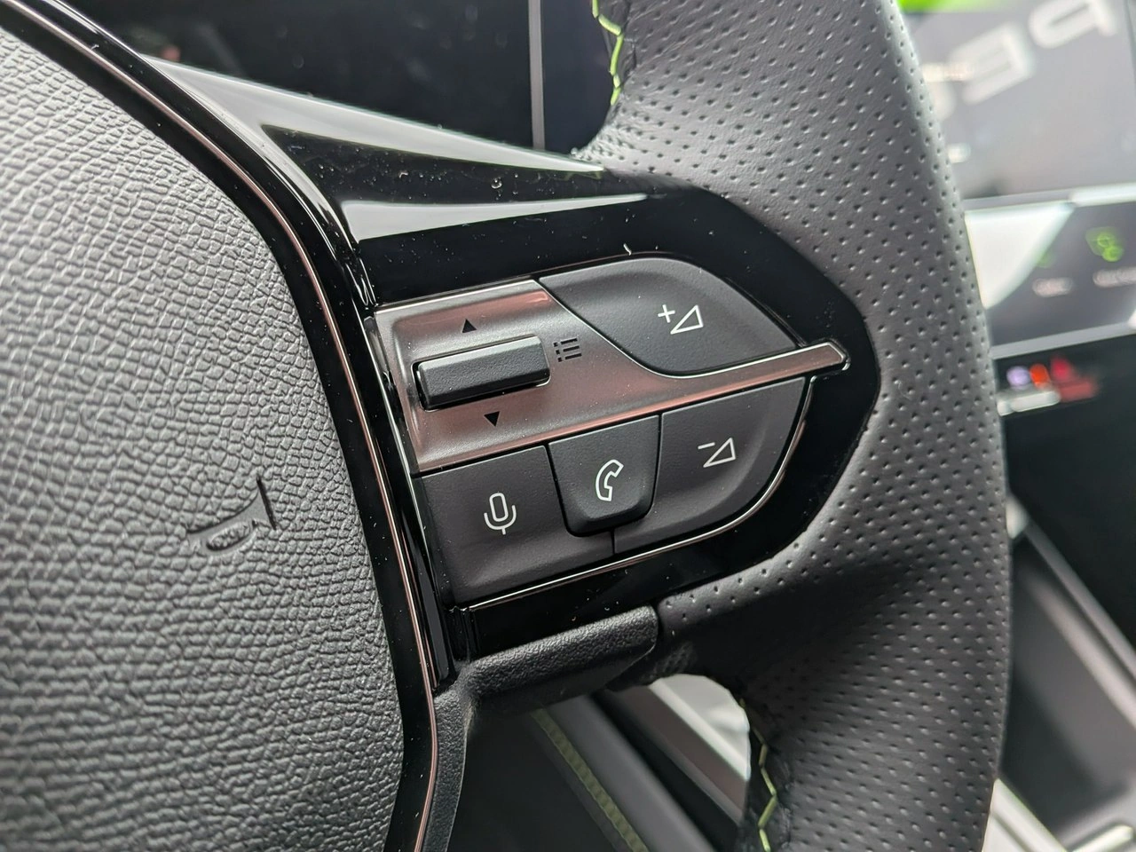 Peugeot 308 - Zdjęcie 14