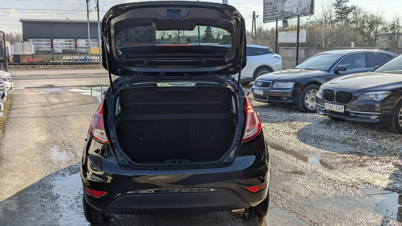 Ford Fiesta - Zdjęcie 25