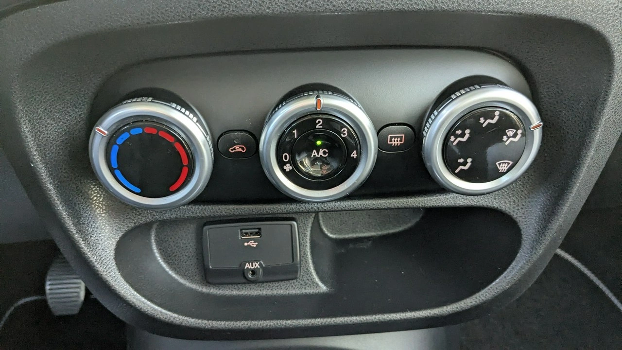 Fiat 500L - Zdjęcie 22