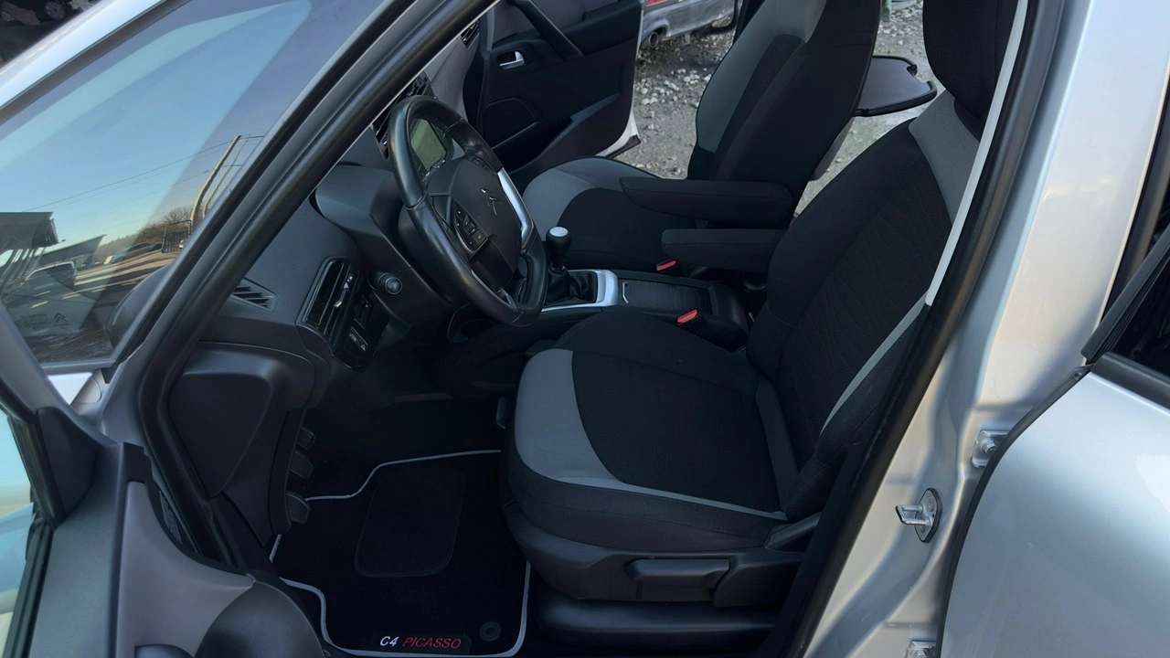 Citroën C4 Picasso - Zdjęcie 12