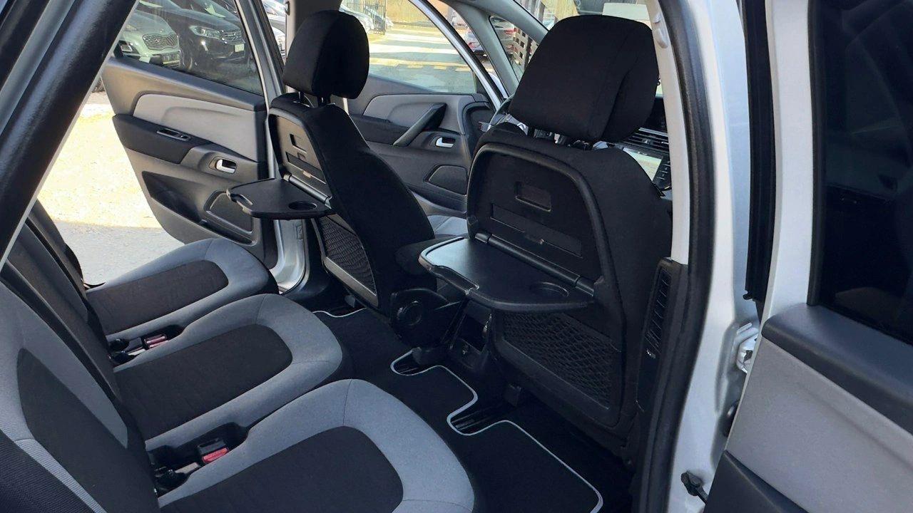 Citroën C4 Picasso - Zdjęcie 18