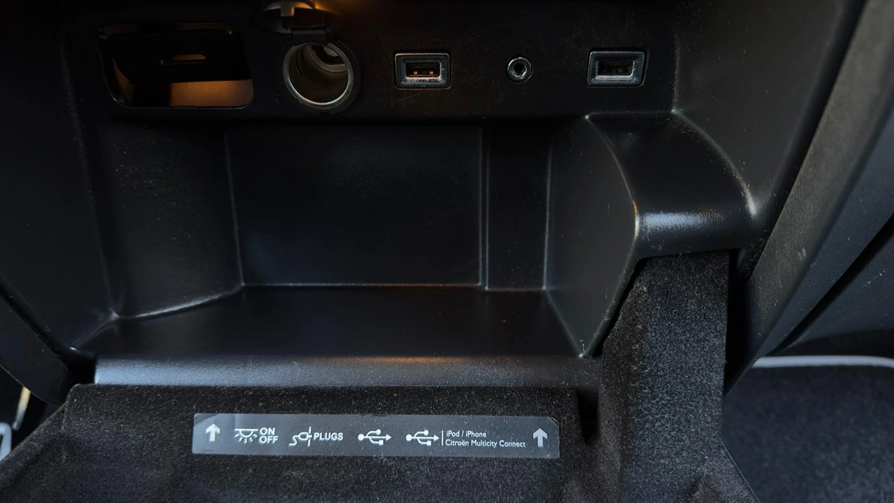 Citroën C4 Picasso - Zdjęcie 30