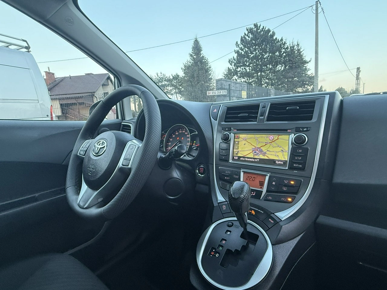 Toyota Verso S - Zdjęcie 16