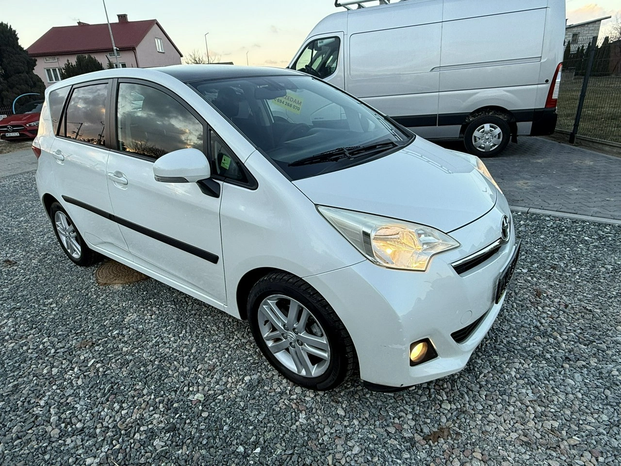 Toyota Verso S - Zdjęcie 2