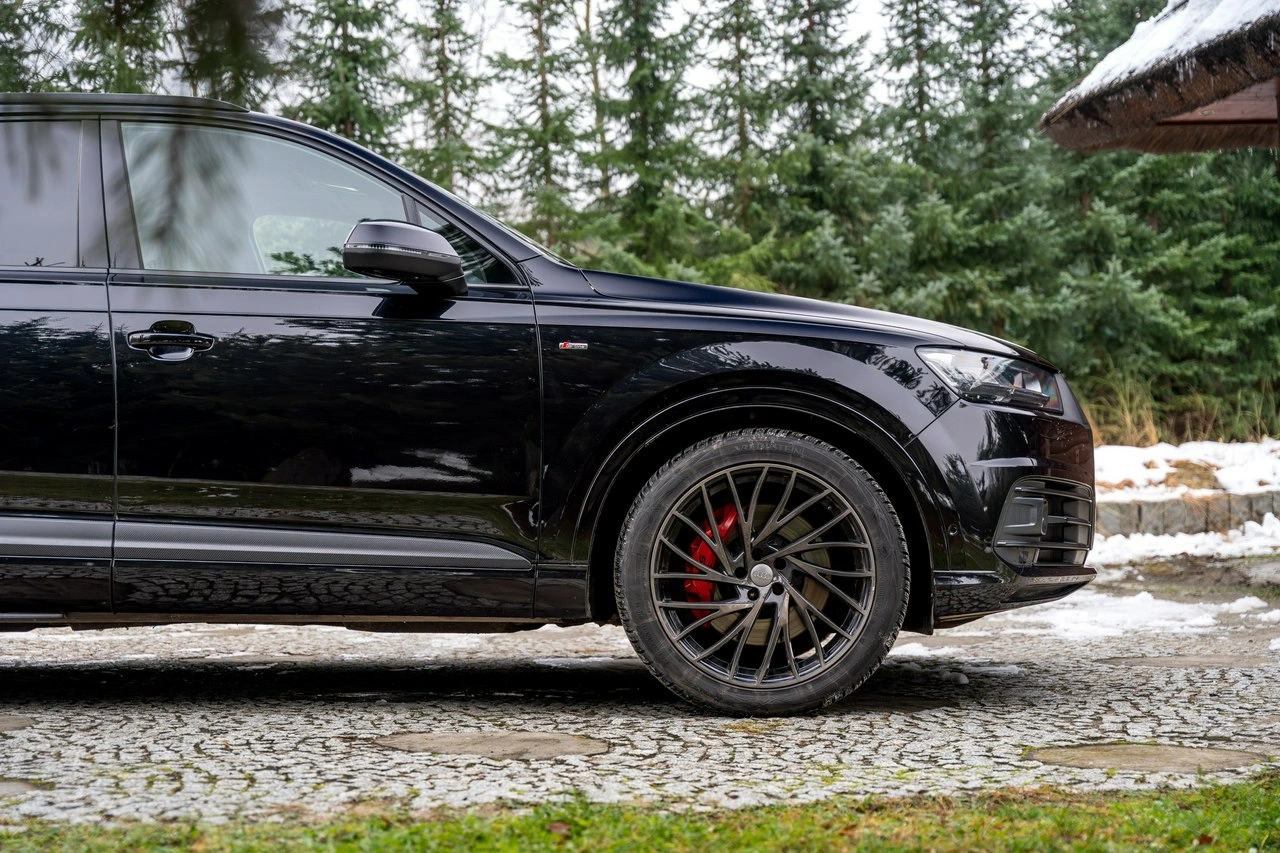 Audi Q7 - Zdjęcie 17