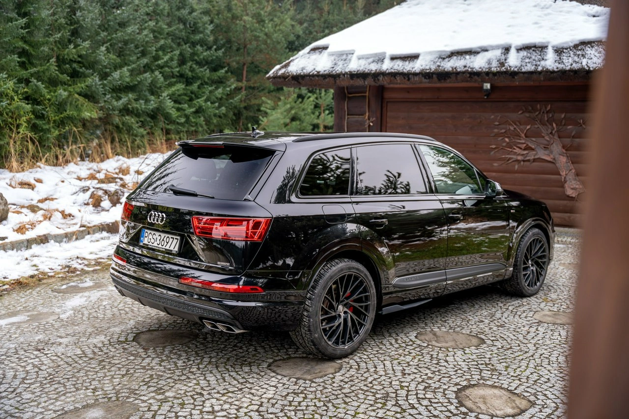 Audi Q7 - Zdjęcie 21