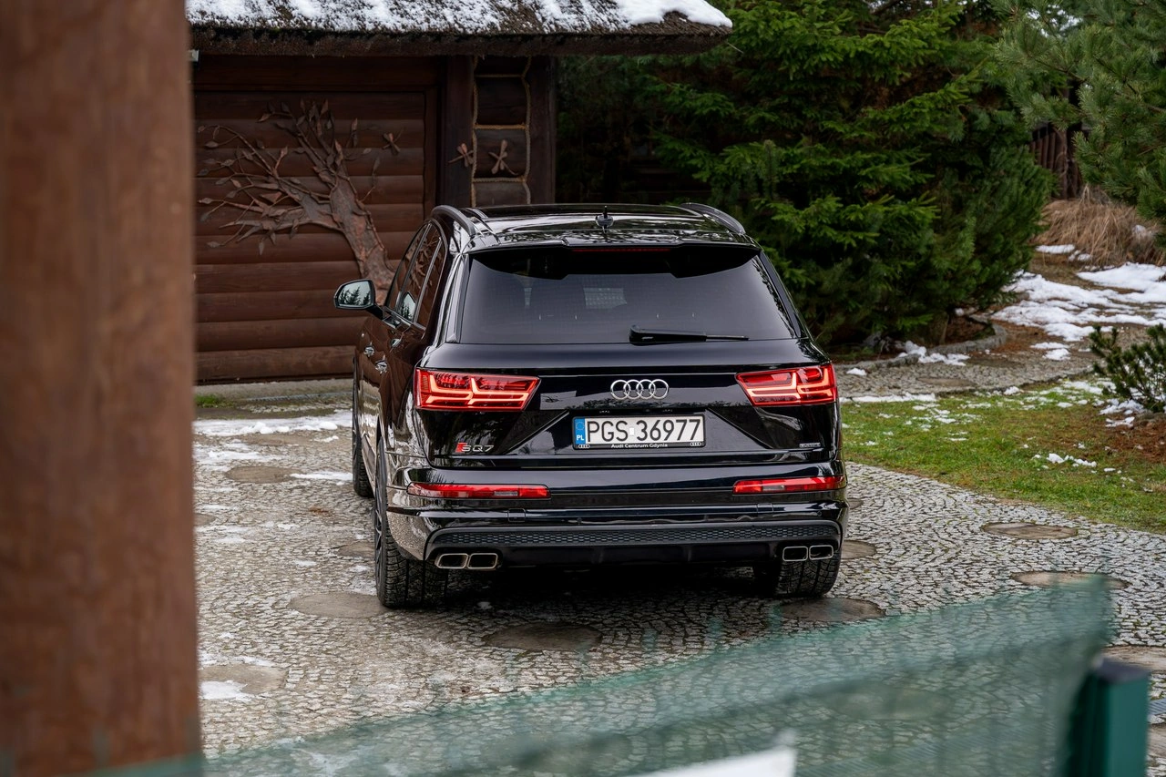Audi Q7 - Zdjęcie 23