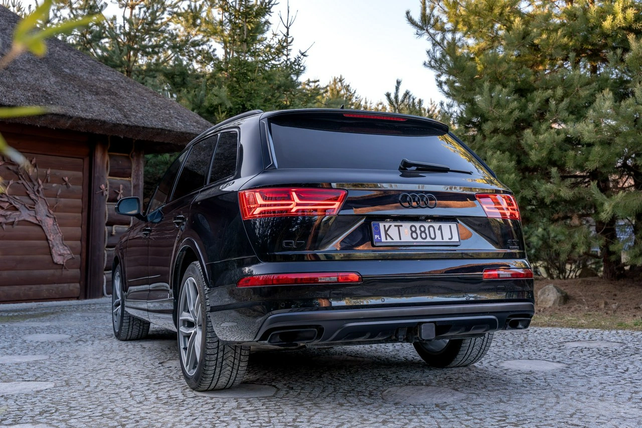 Audi Q7 - Zdjęcie 10