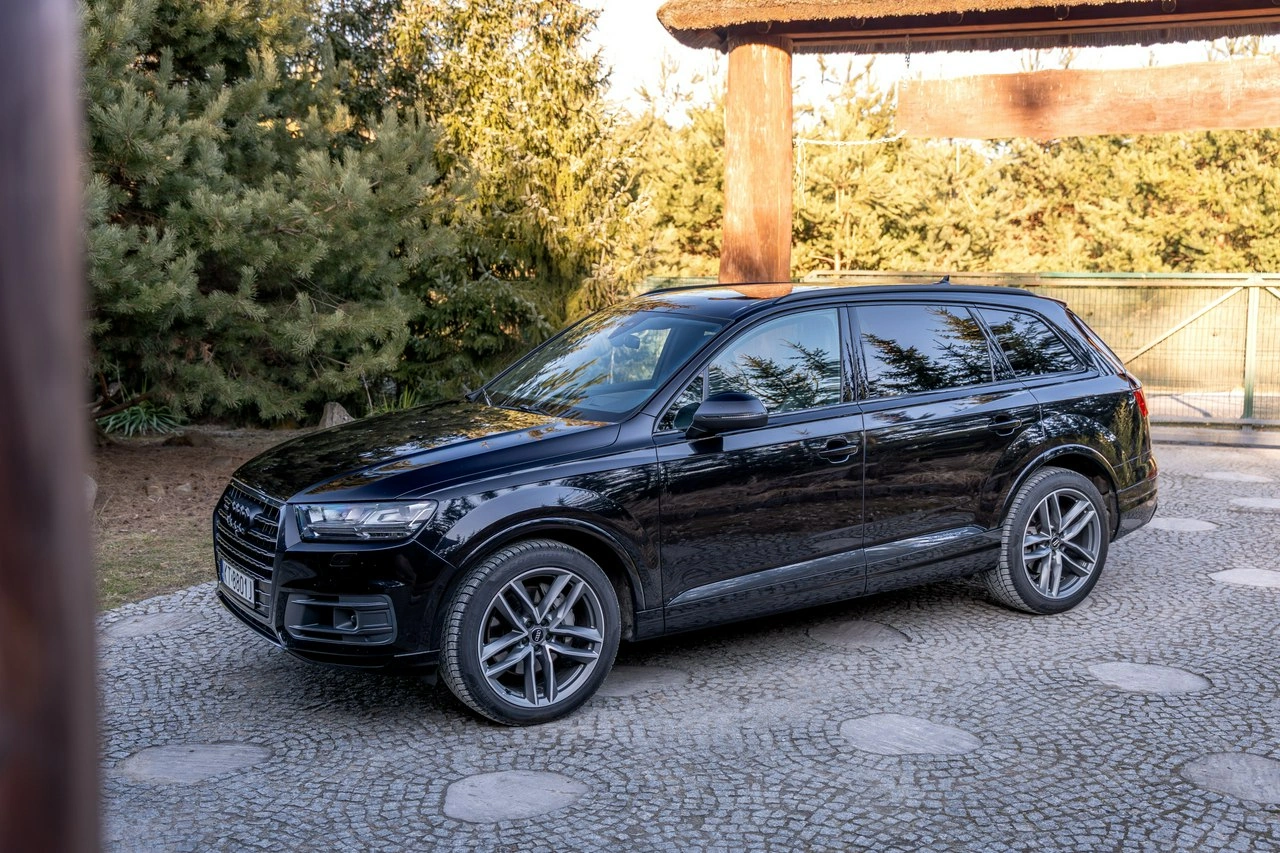 Audi Q7 - Zdjęcie 17