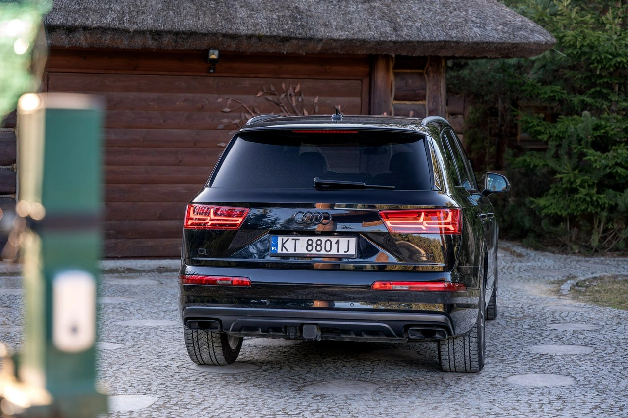 Audi Q7 - Zdjęcie 22