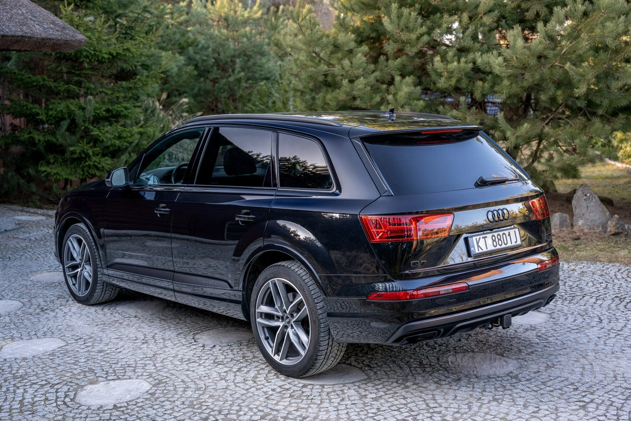 Audi Q7 - Zdjęcie 1