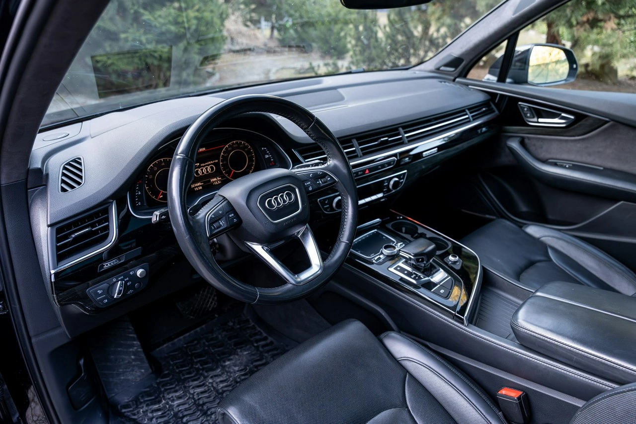 Audi Q7 - Zdjęcie 32