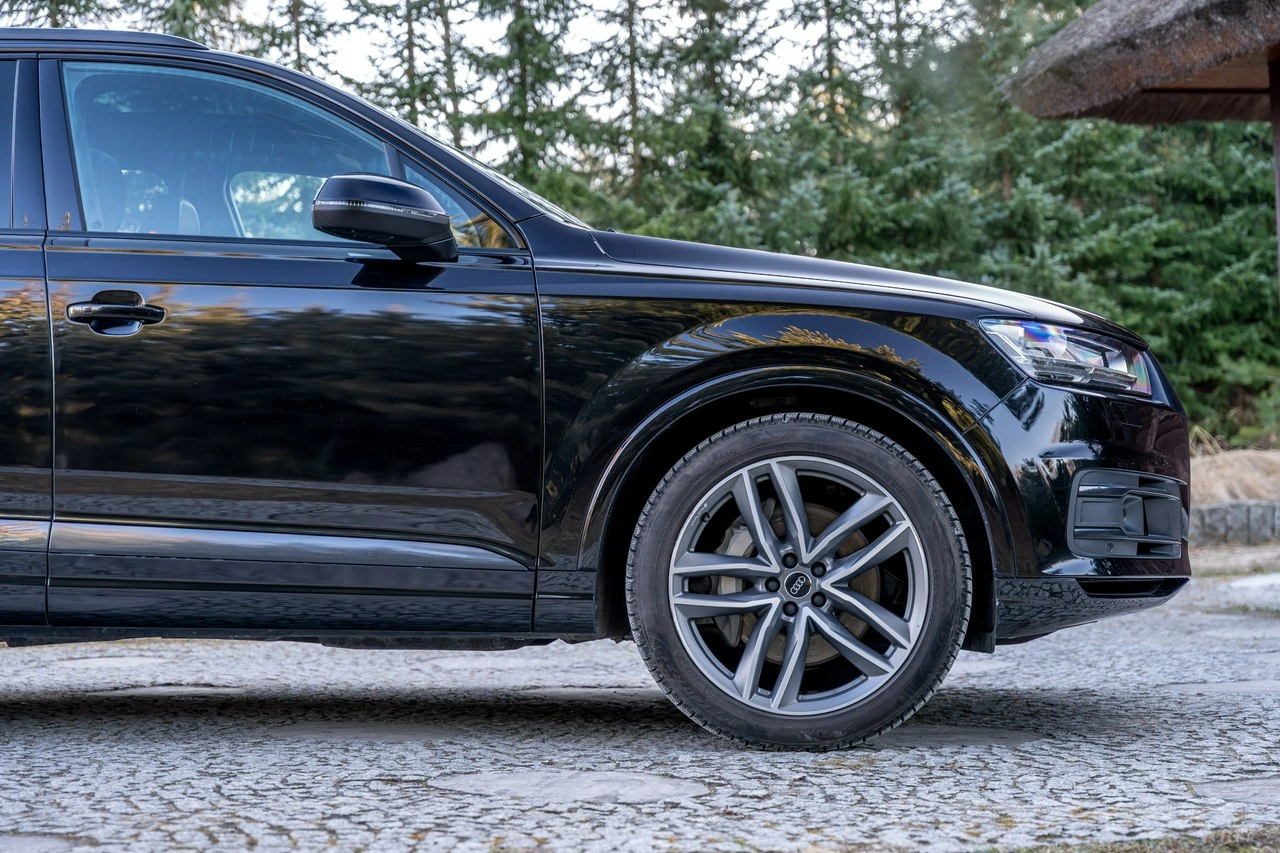 Audi Q7 - Zdjęcie 8