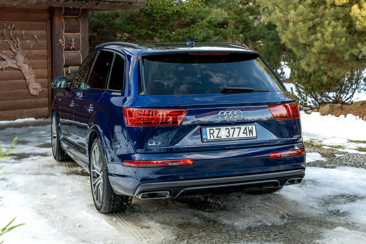 Audi Q7 - Zdjęcie 19