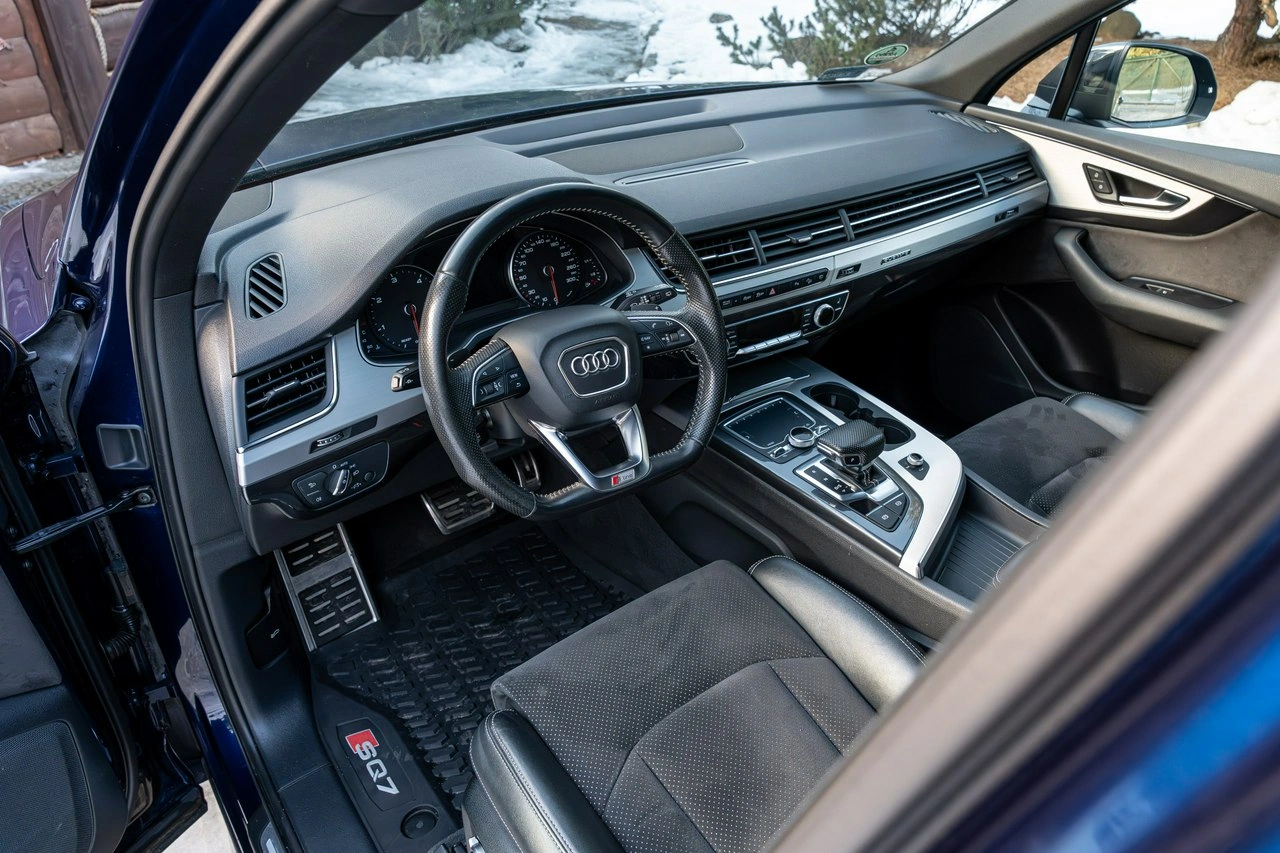 Audi Q7 - Zdjęcie 42