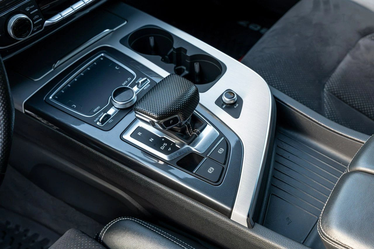 Audi Q7 - Zdjęcie 44