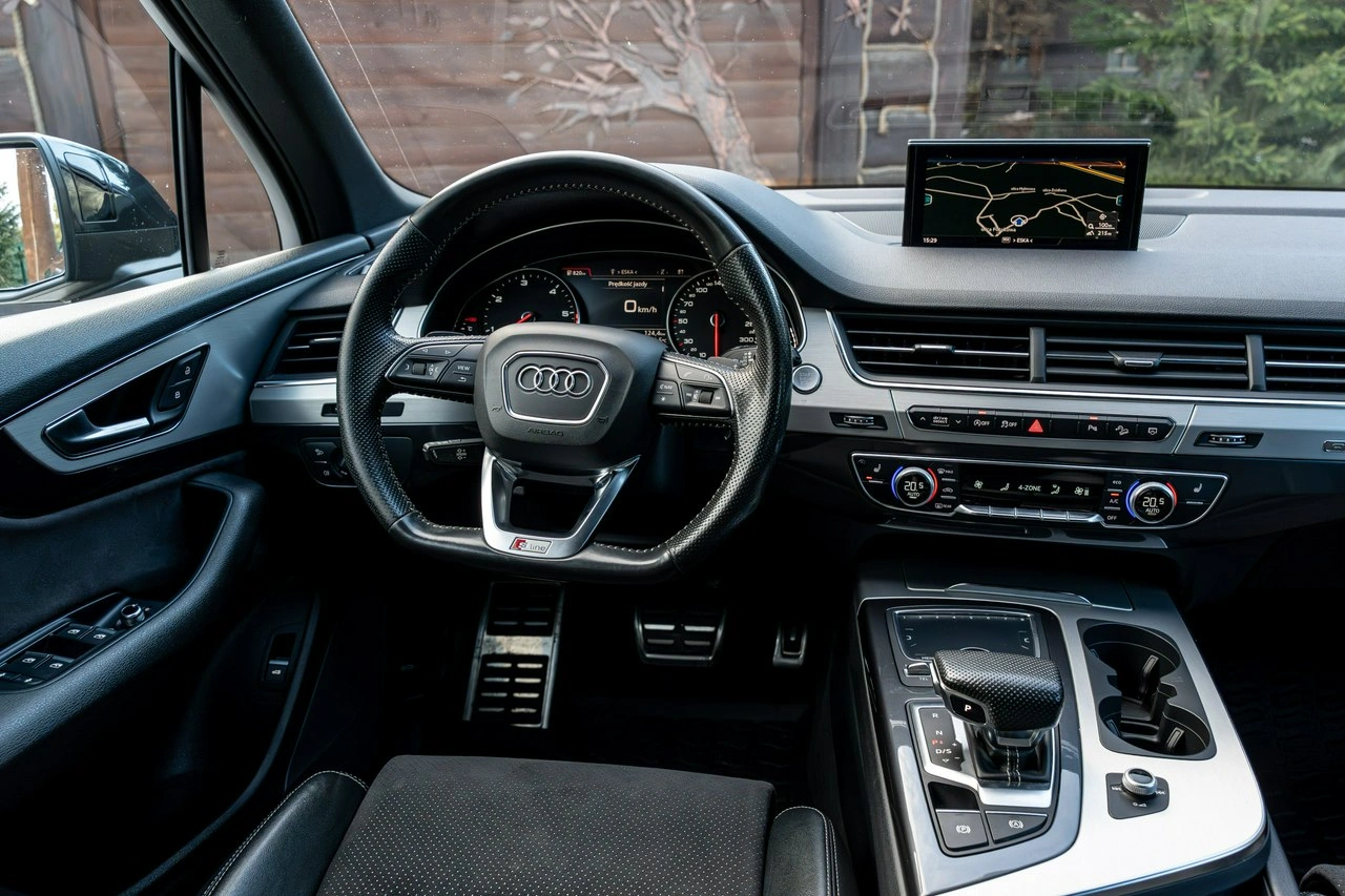 Audi Q7 - Zdjęcie 48