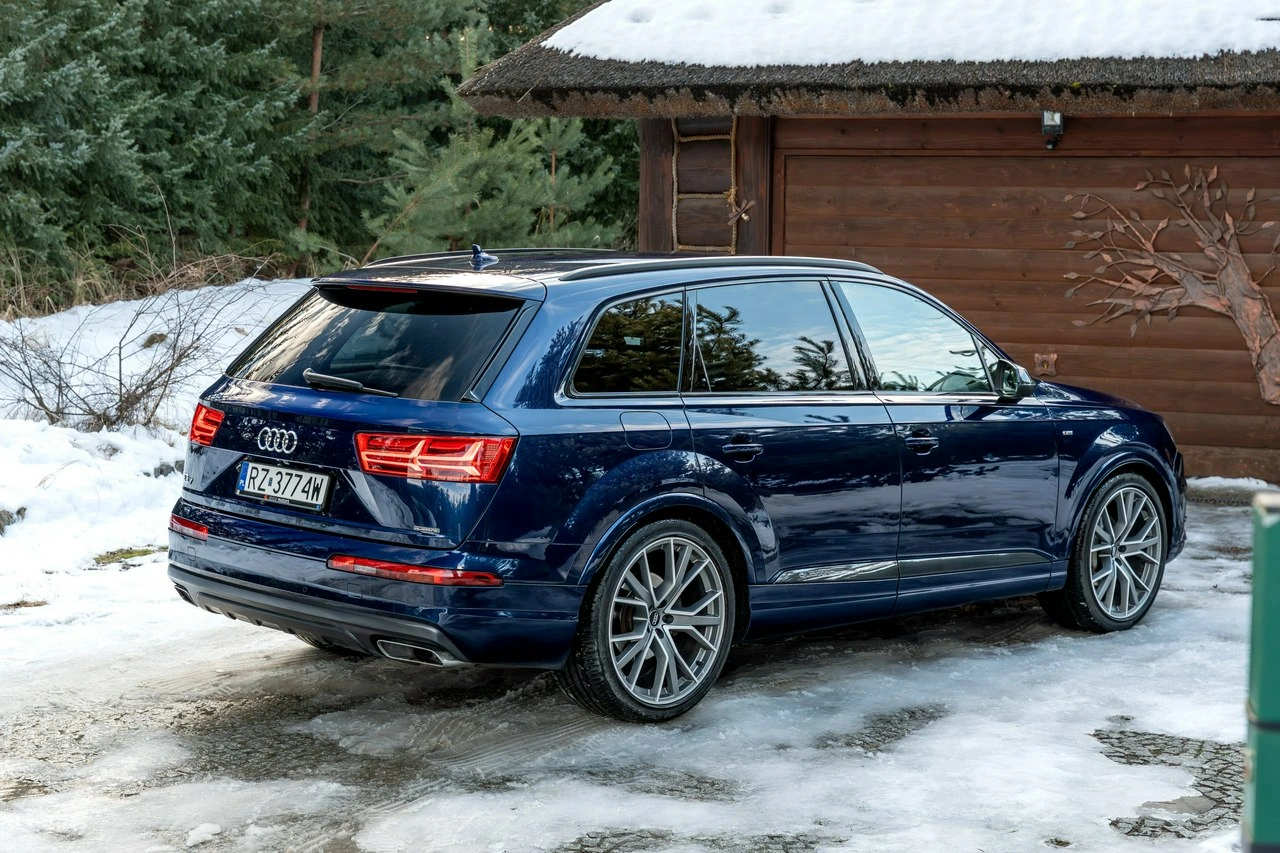 Audi Q7 - Zdjęcie 3