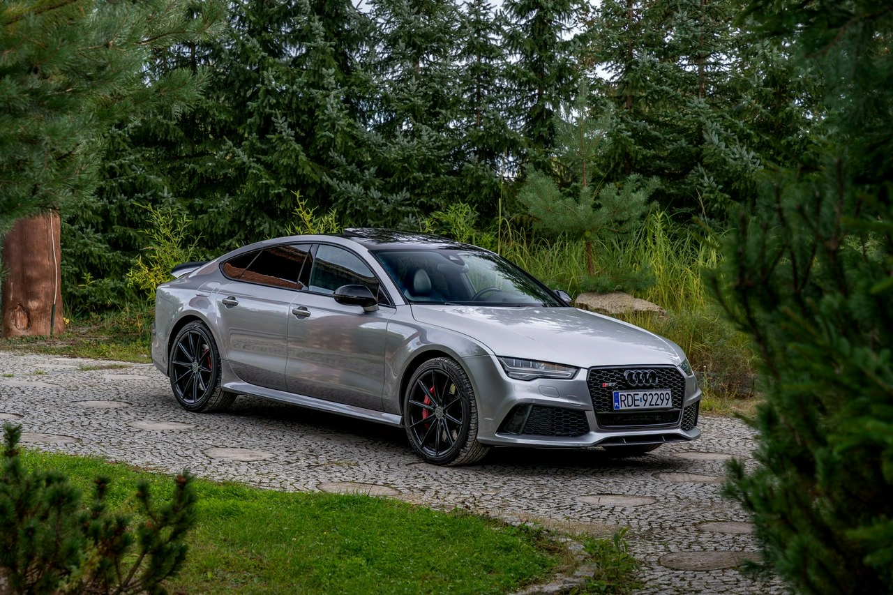 Audi RS7 - Główne zdjęcie
