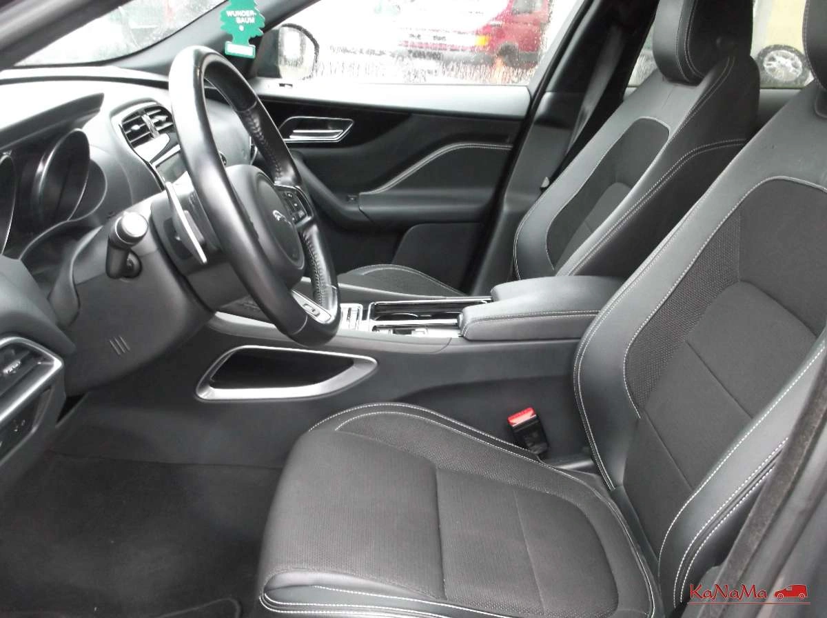 Jaguar F-Pace - Zdjęcie 7