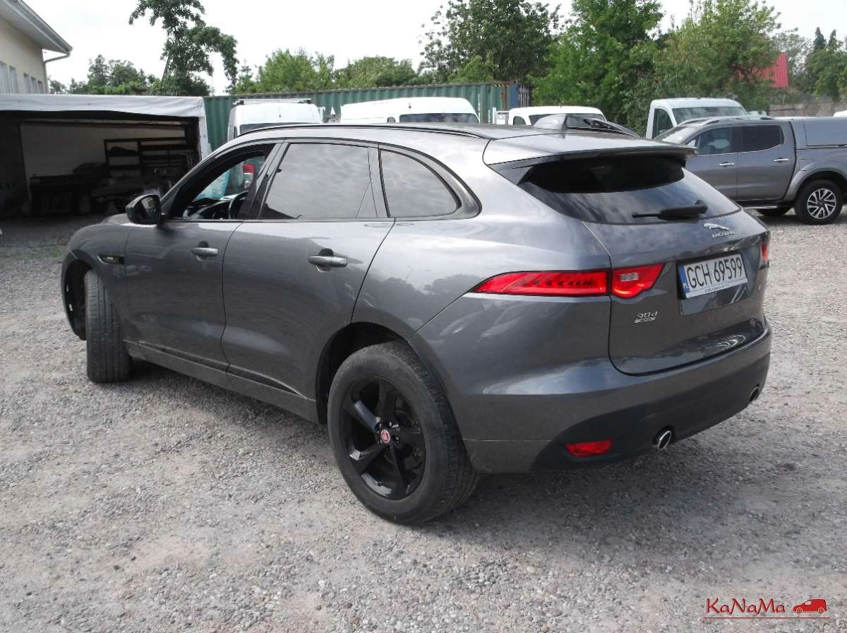 Jaguar F-Pace - Zdjęcie 29