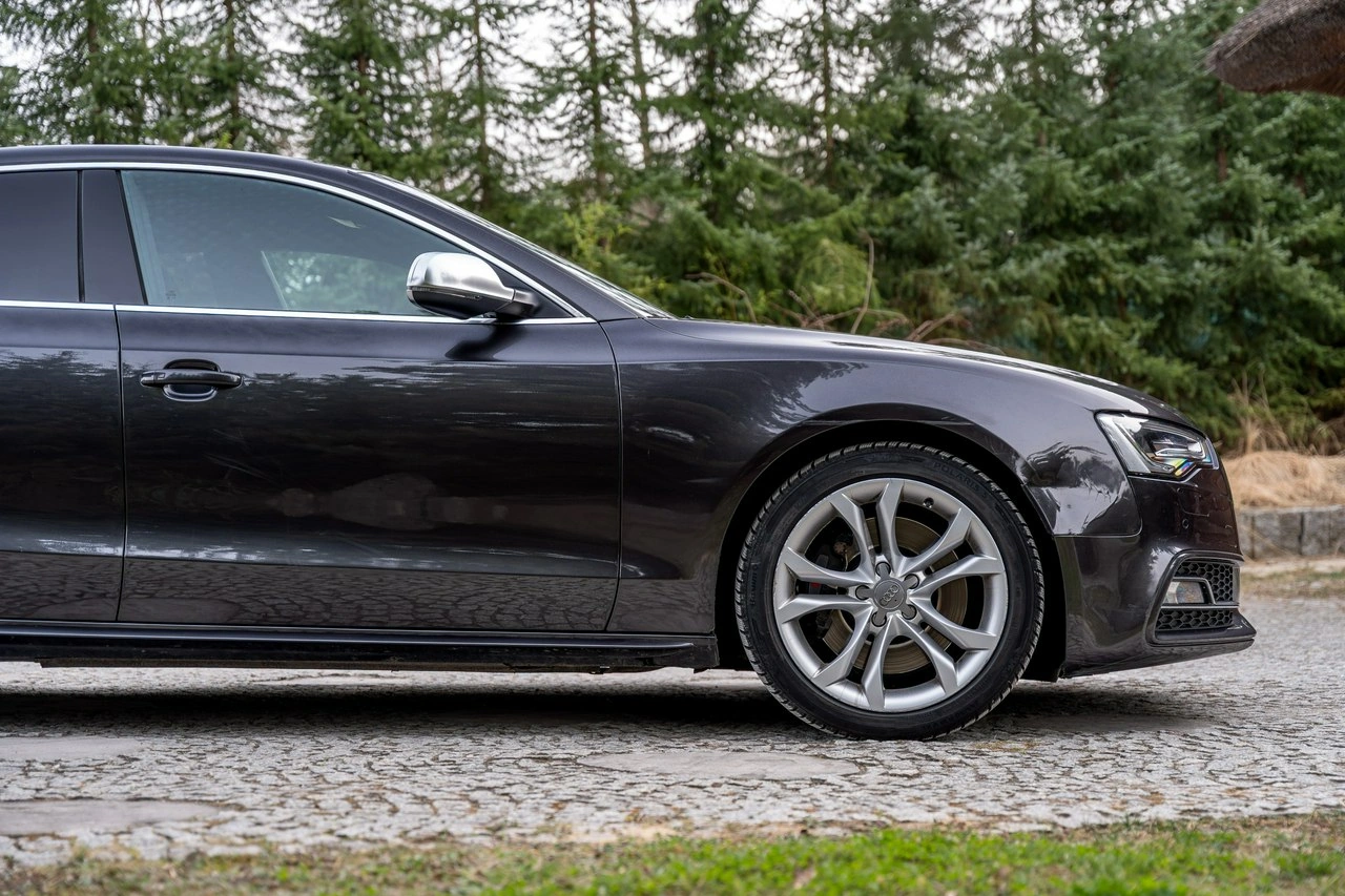 Audi S5 - Zdjęcie 17