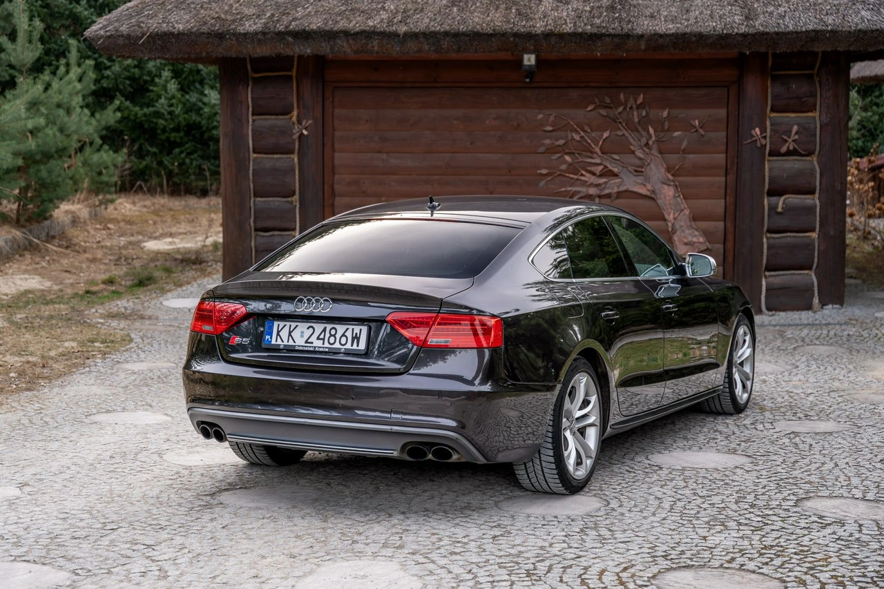Audi S5 - Zdjęcie 25