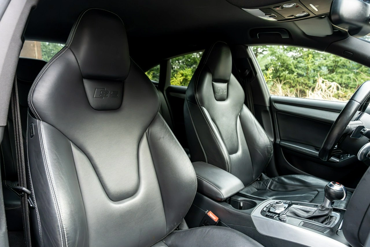 Audi S5 - Zdjęcie 40