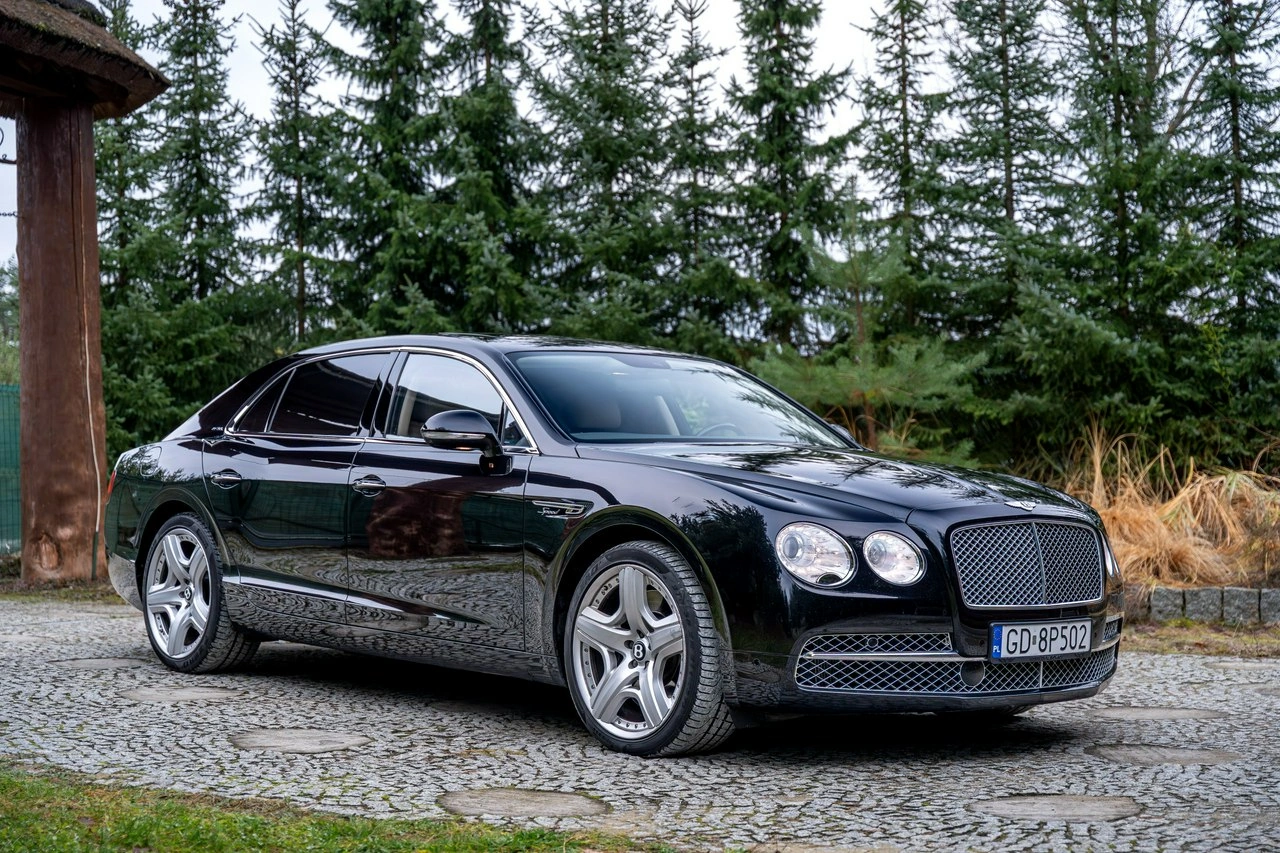 Bentley Continental Flying Spur - Zdjęcie 9