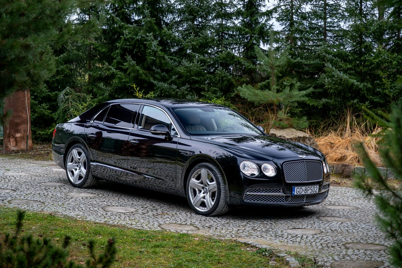 Bentley Continental Flying Spur - Zdjęcie 34