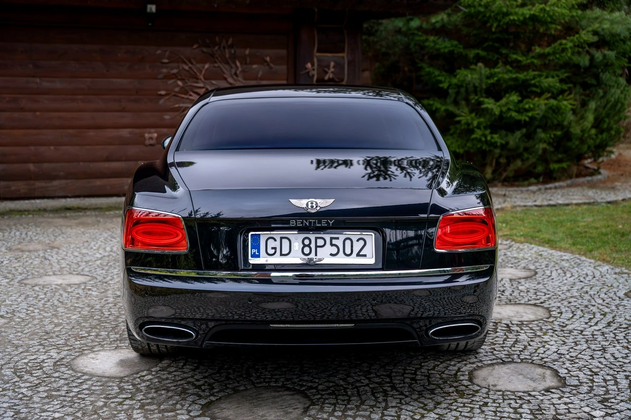 Bentley Continental Flying Spur - Zdjęcie 5