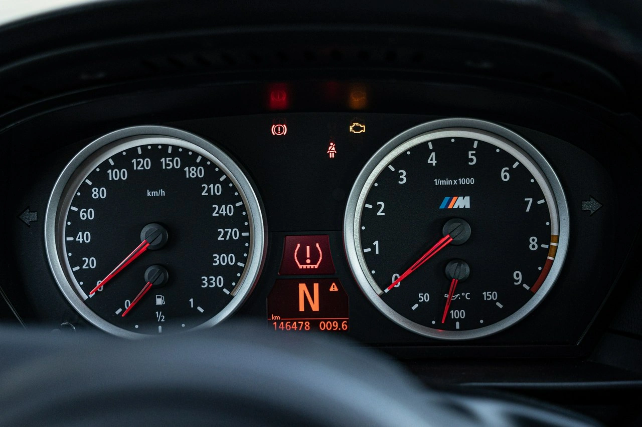 BMW M5 - Zdjęcie 23