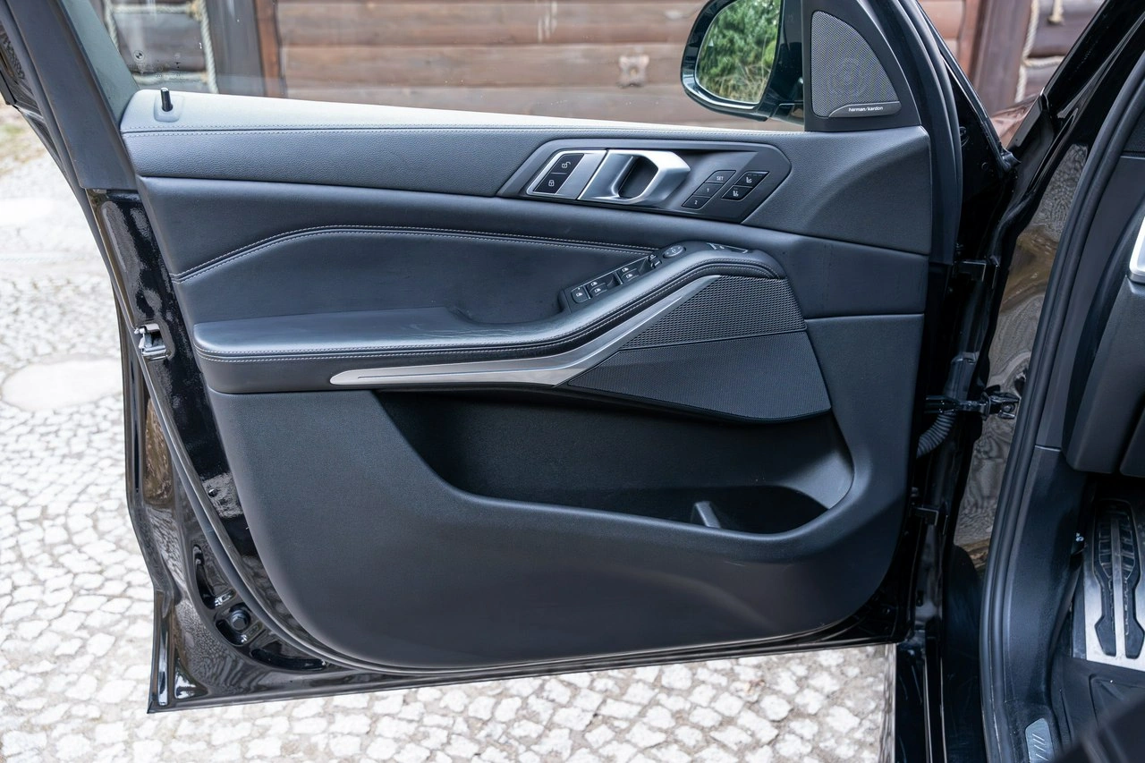 BMW X5 M50 - Zdjęcie 38