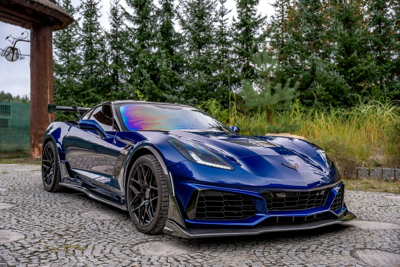 Chevrolet Corvette - Zdjęcie 18