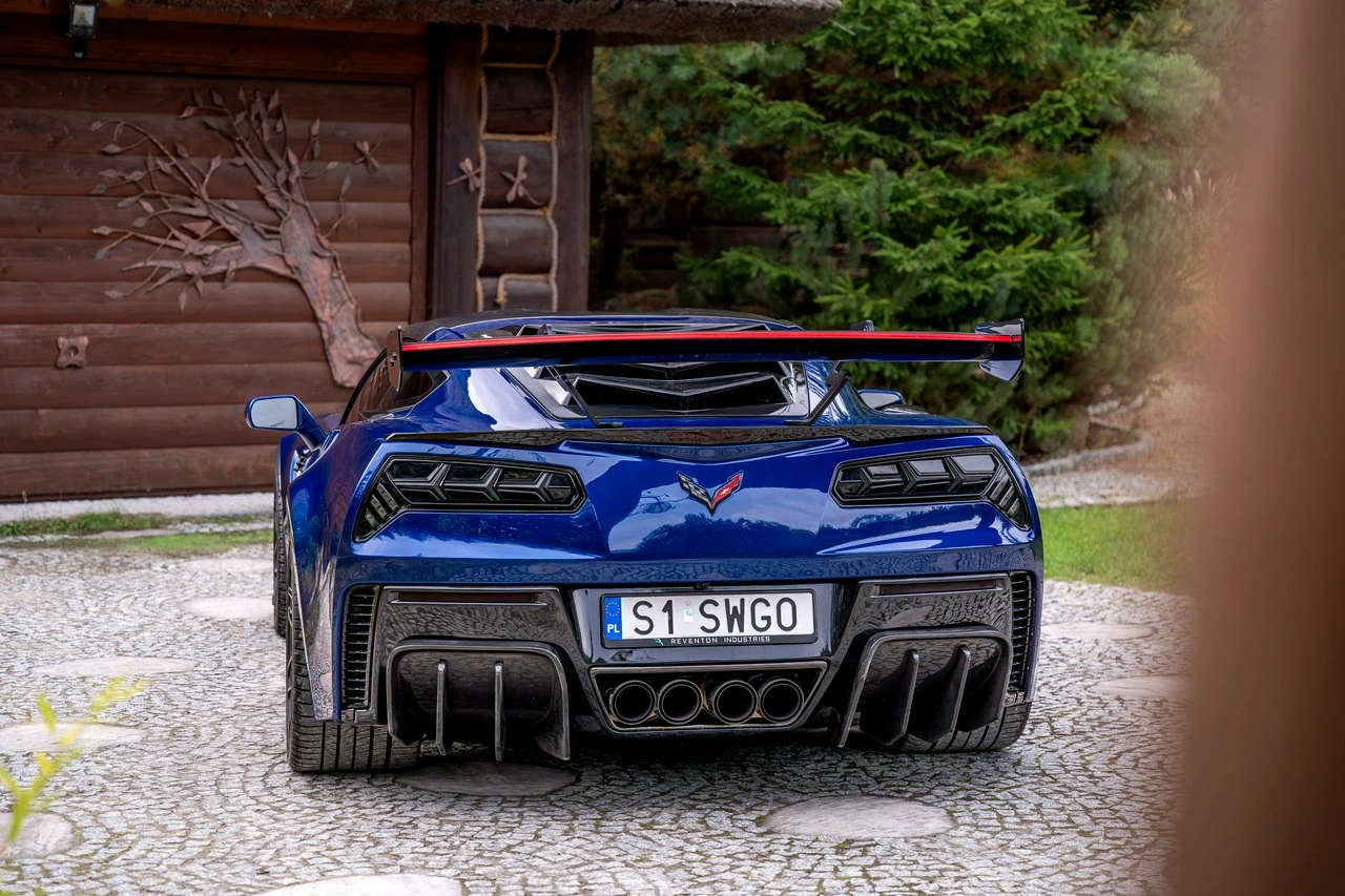 Chevrolet Corvette - Zdjęcie 30