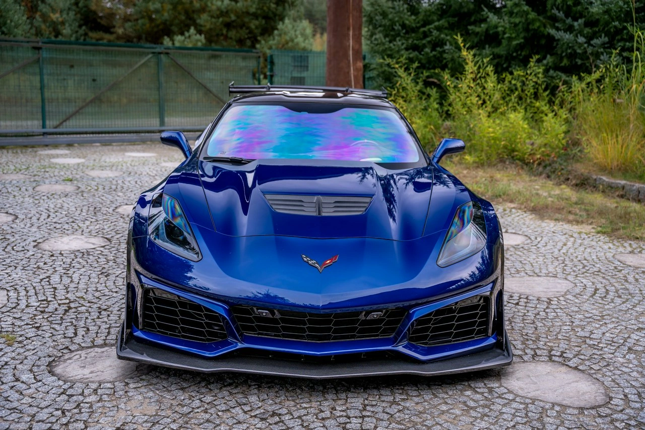 Chevrolet Corvette - Zdjęcie 33