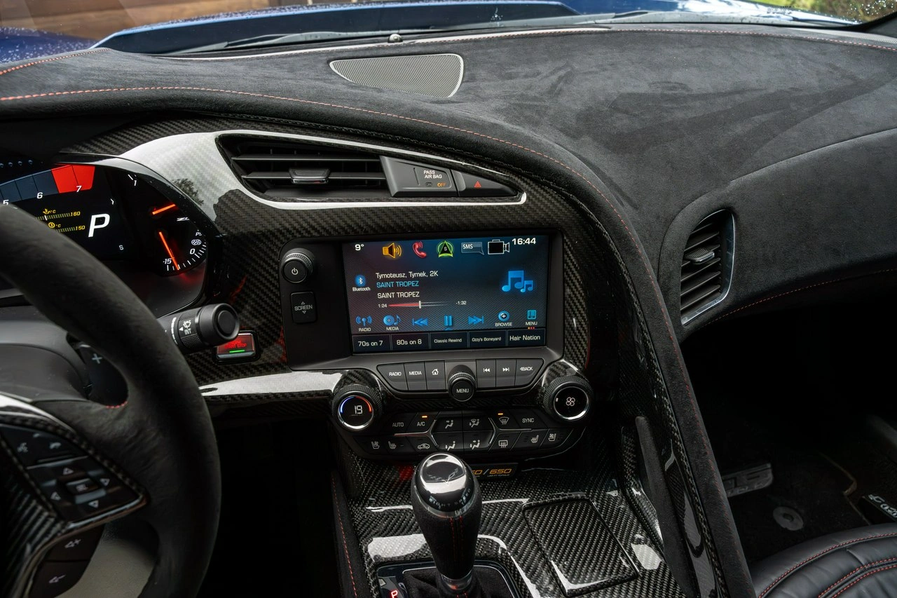 Chevrolet Corvette - Zdjęcie 53