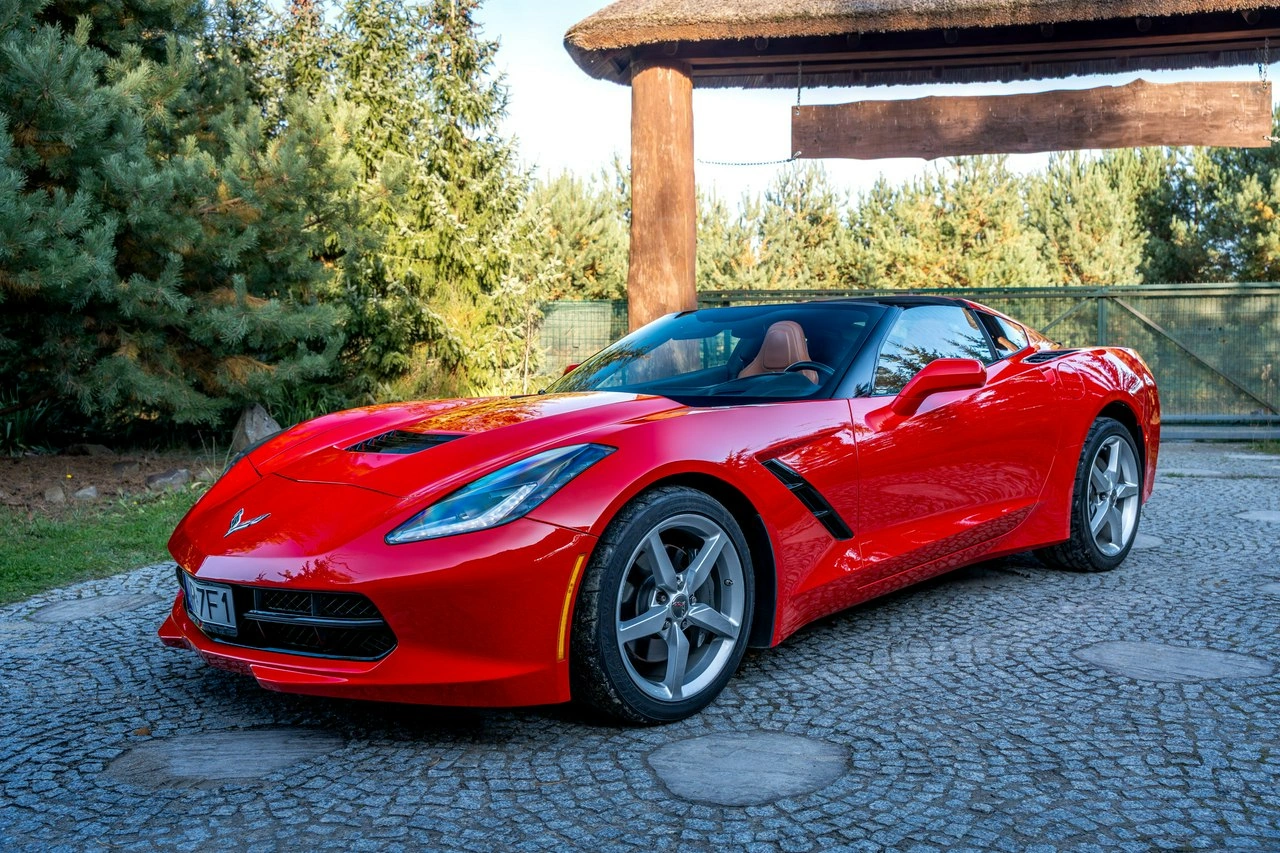 Chevrolet Corvette - Zdjęcie 11