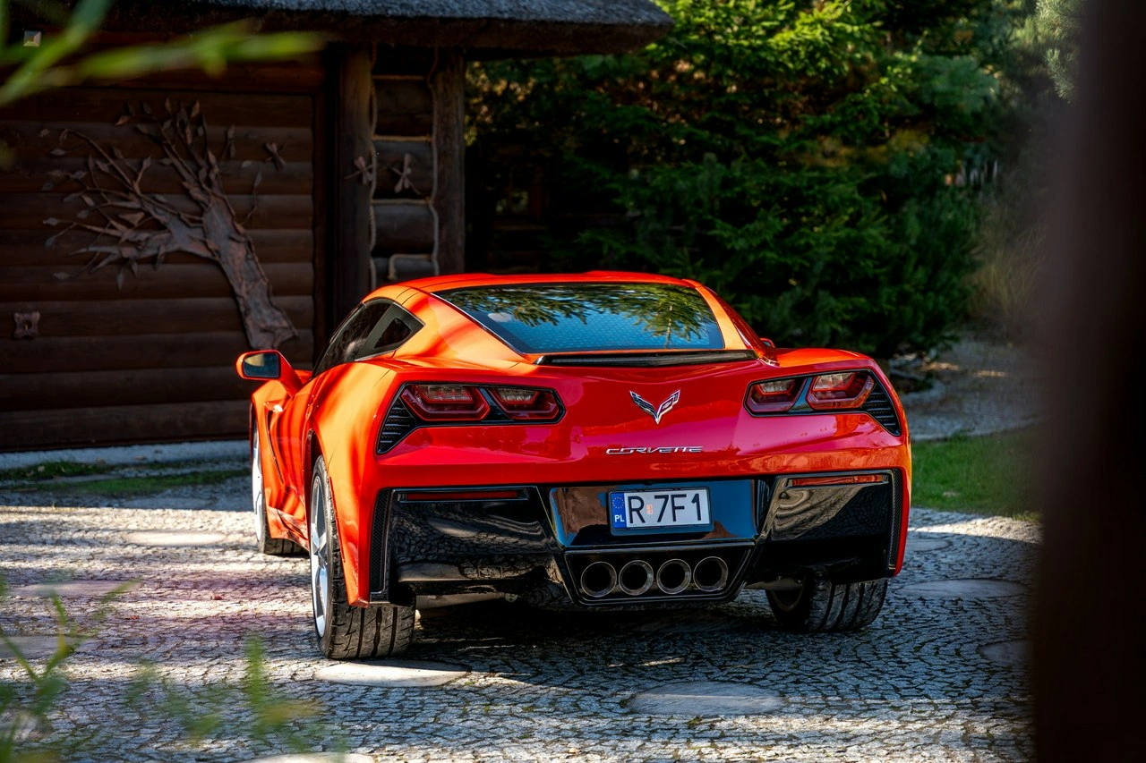 Chevrolet Corvette - Zdjęcie 19