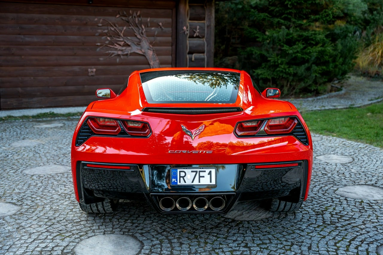 Chevrolet Corvette - Zdjęcie 23