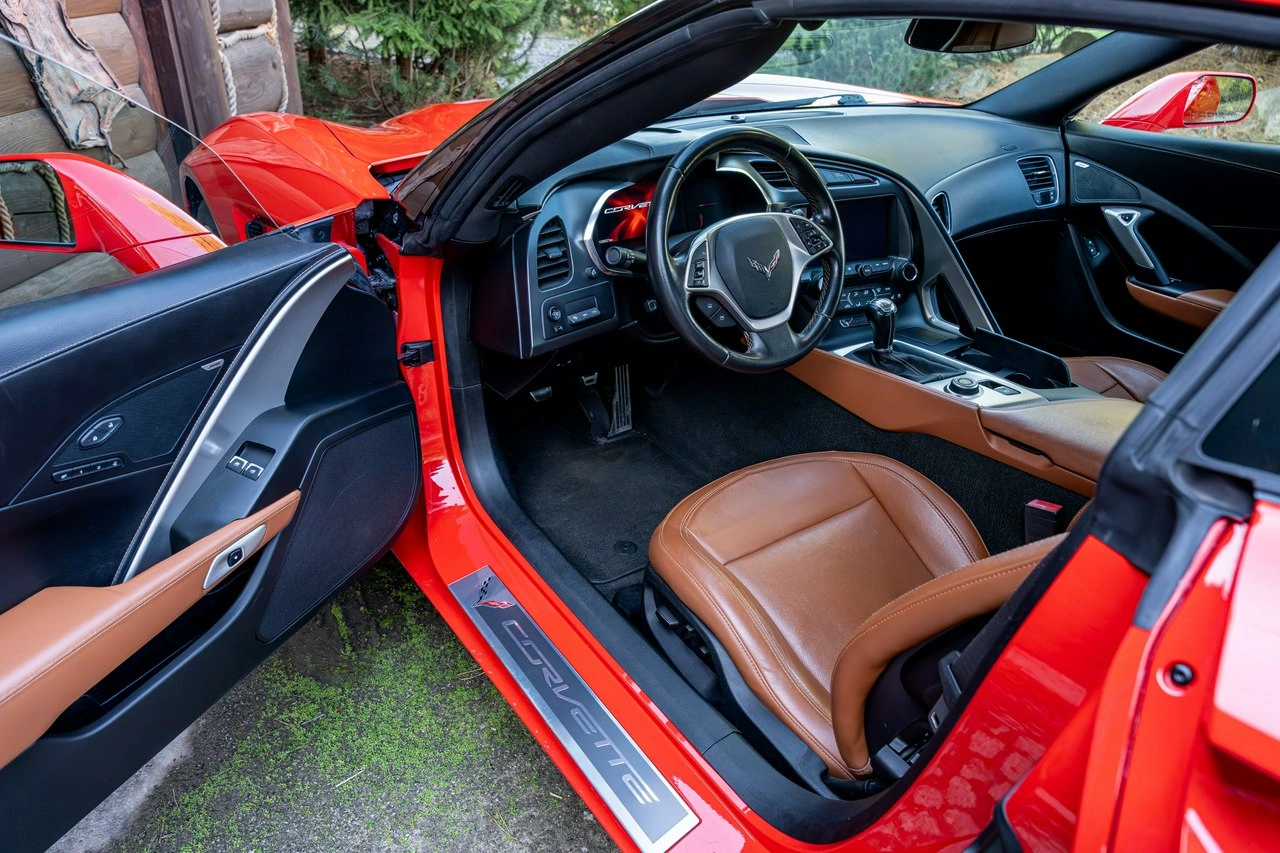 Chevrolet Corvette - Zdjęcie 35