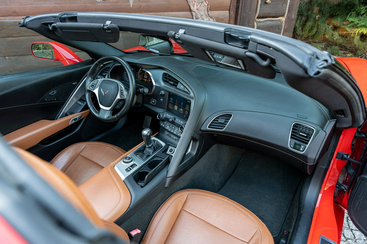 Chevrolet Corvette - Zdjęcie 40