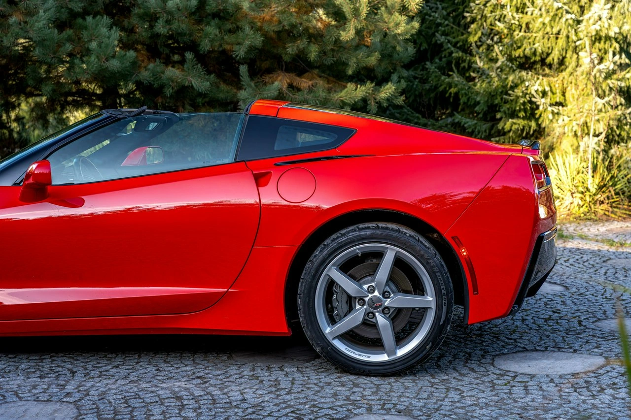 Chevrolet Corvette - Zdjęcie 8