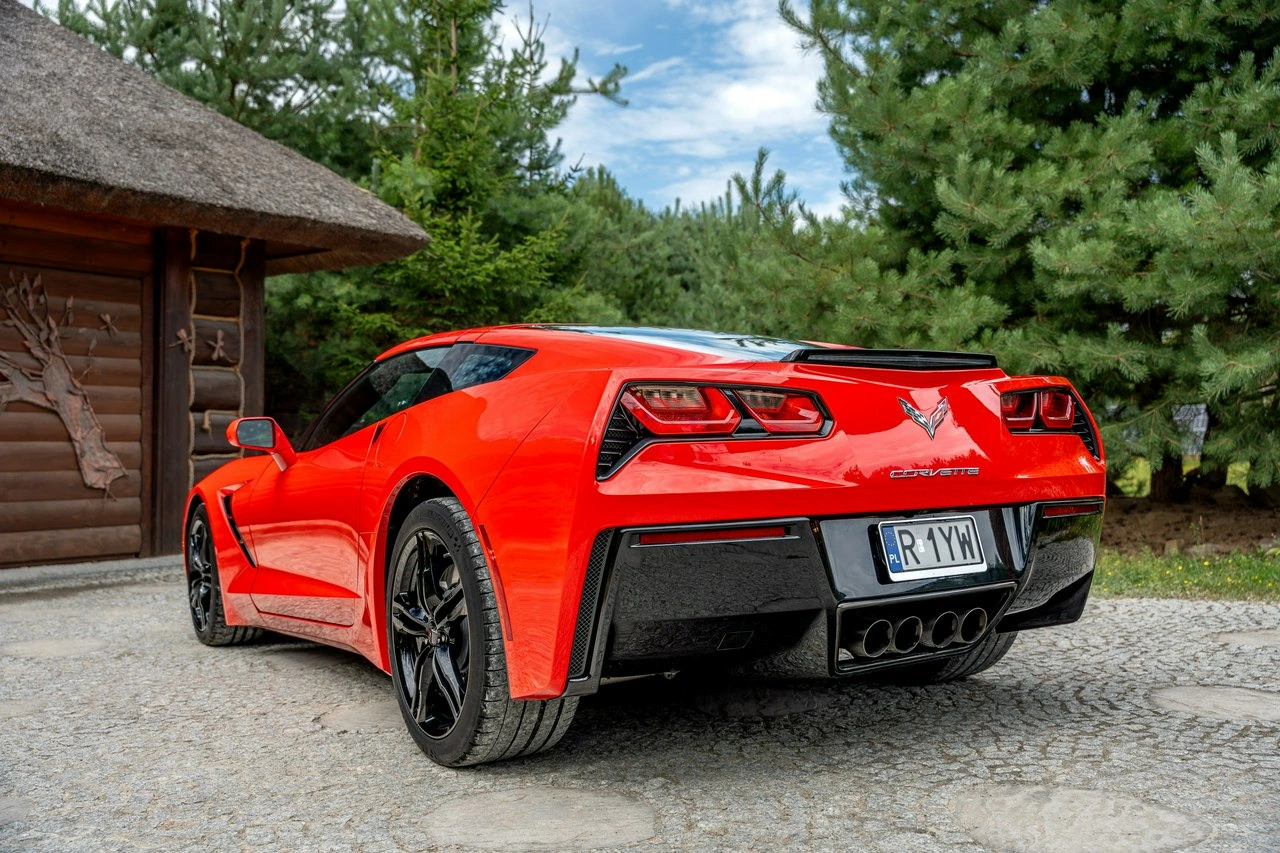 Chevrolet Corvette - Zdjęcie 10