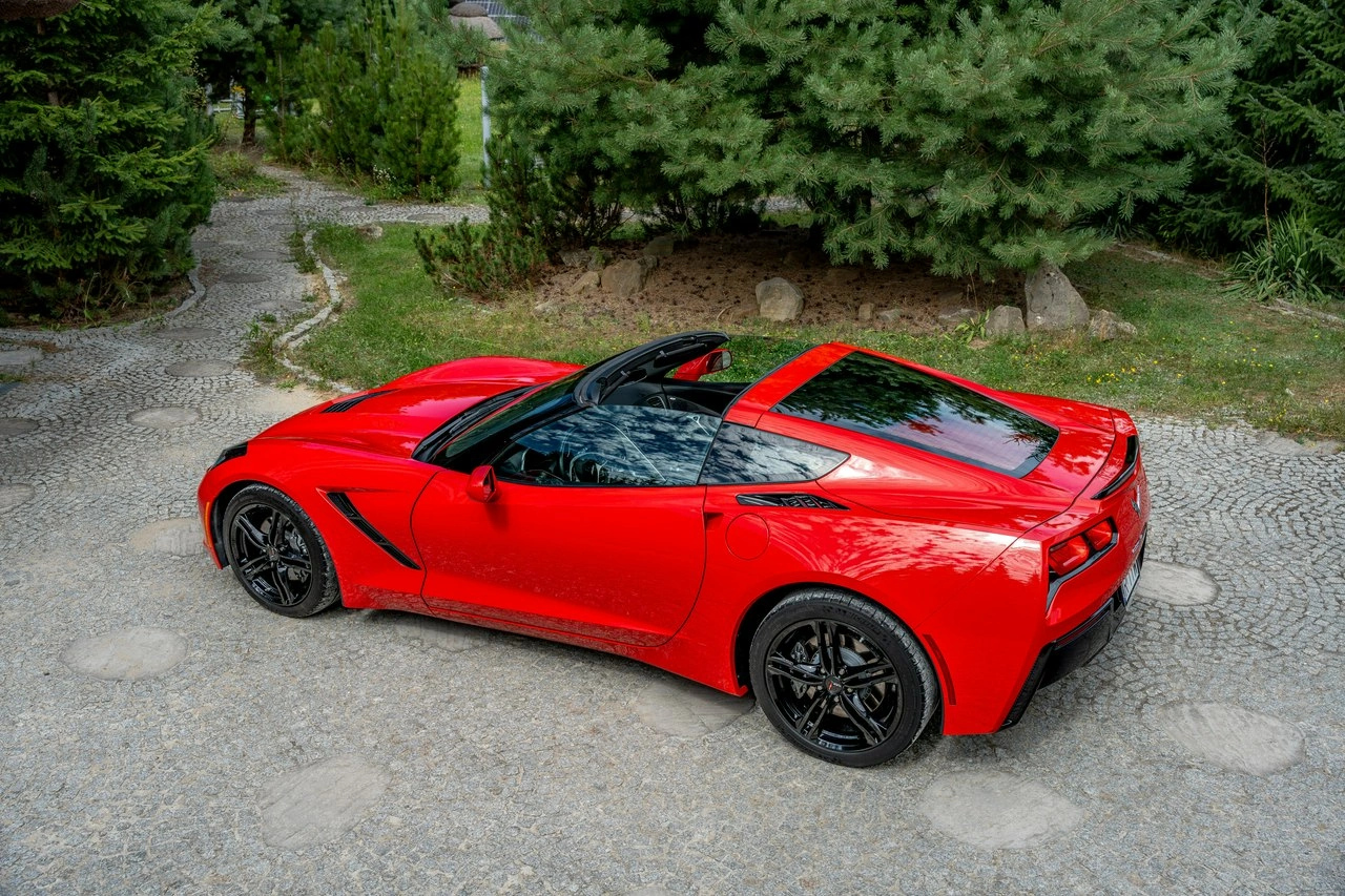 Chevrolet Corvette - Zdjęcie 17