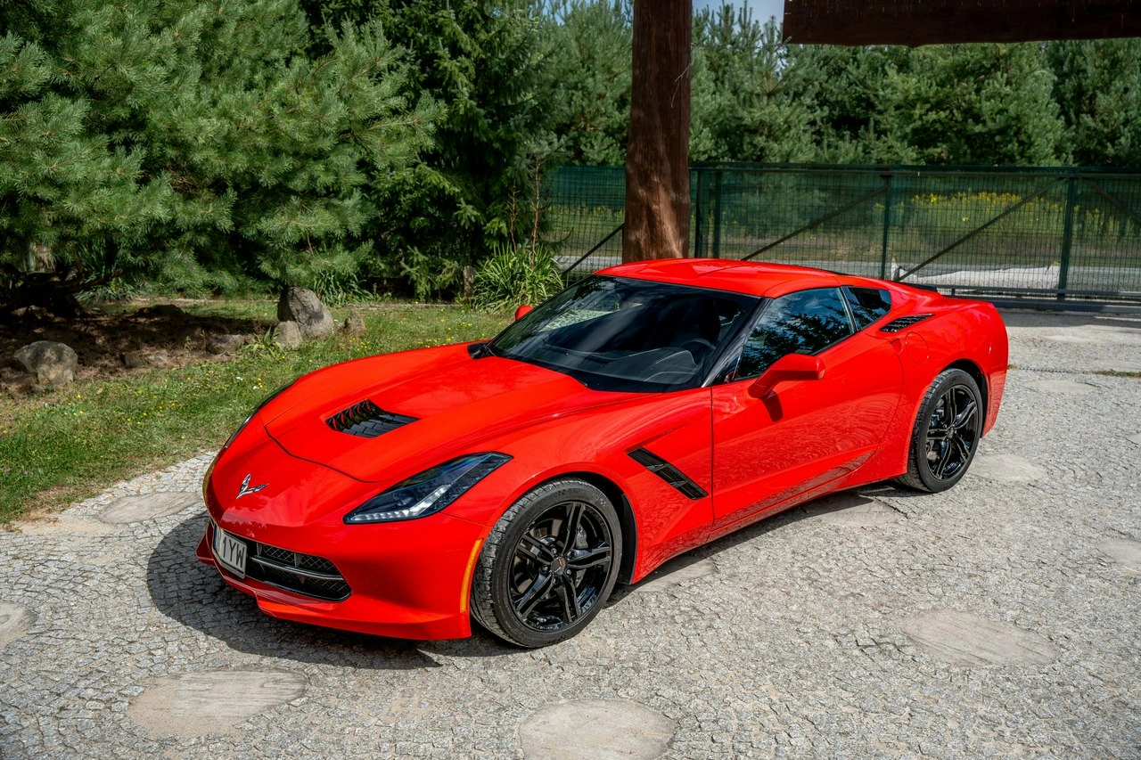 Chevrolet Corvette - Zdjęcie 18