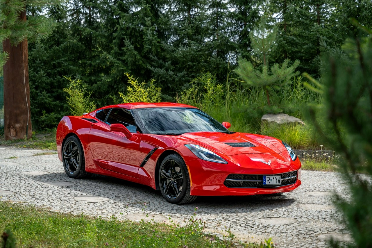 Chevrolet Corvette - Zdjęcie 32