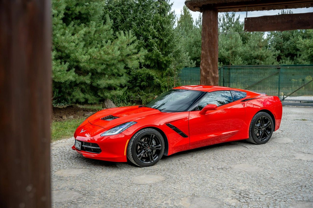 Chevrolet Corvette - Zdjęcie 40