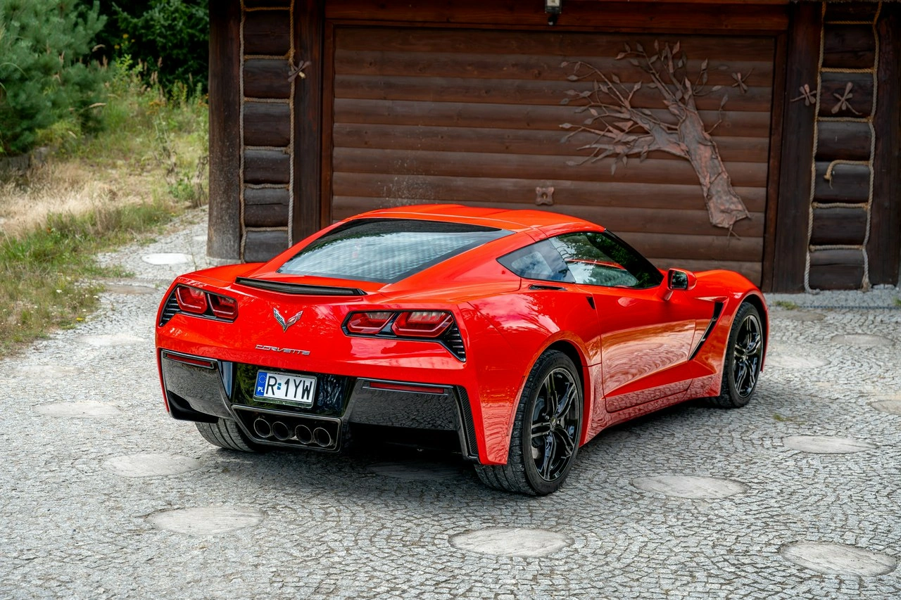Chevrolet Corvette - Zdjęcie 44