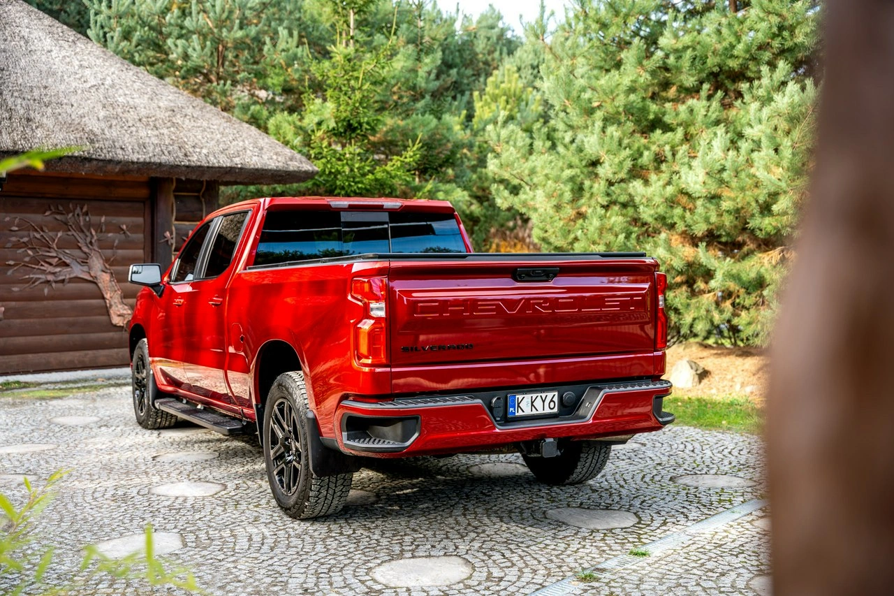Chevrolet Silverado - Zdjęcie 34